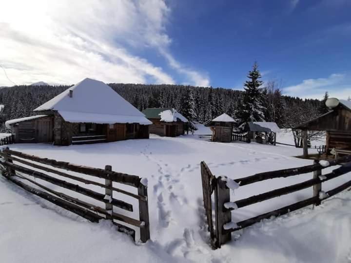 플라브 Isov Ranch 빌라 외부 사진